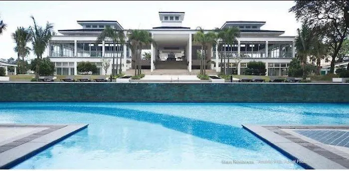 Elegant Condotel At Grass * Manila
